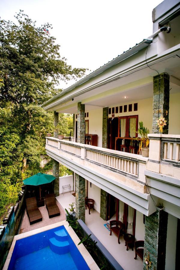 The Puncak Santhi Inn Batununggul Kültér fotó