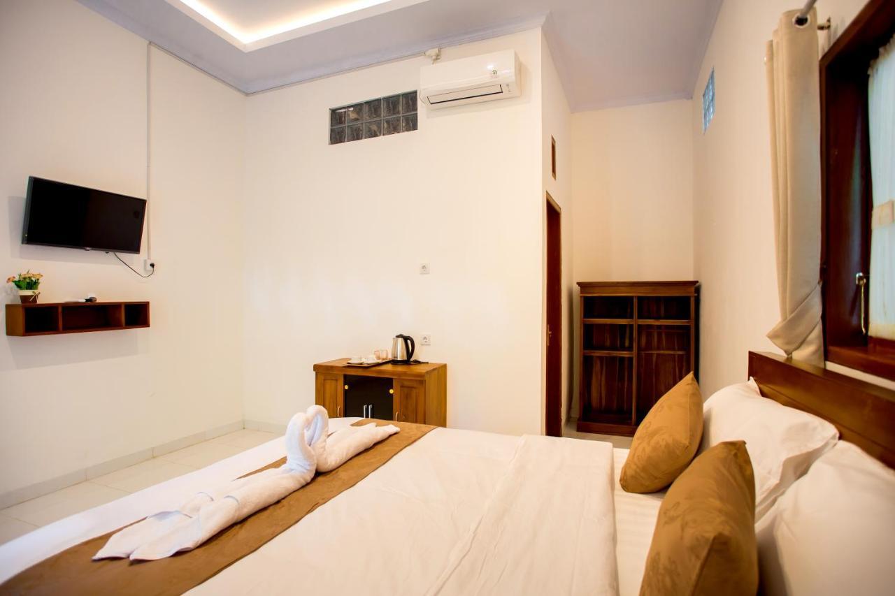 The Puncak Santhi Inn Batununggul Kültér fotó