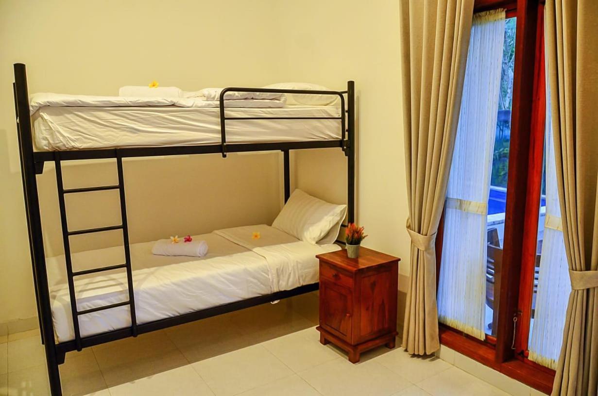 The Puncak Santhi Inn Batununggul Kültér fotó